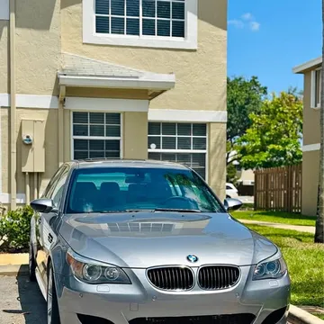 2006 BMW M5