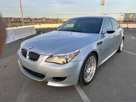 2006 BMW M5 Sedan 4D