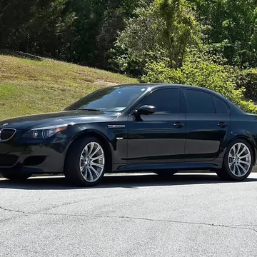 2006 BMW M5 Sedan