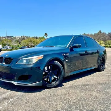 2006 BMW M5 Sedan 4D