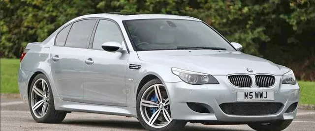 2006 BMW M5 Sedan 4D