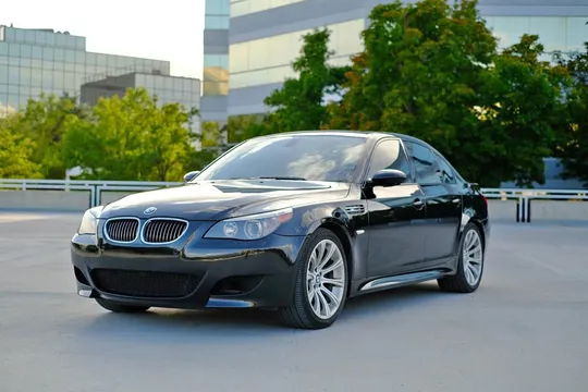 2006 BMW M5 Sedan 4D