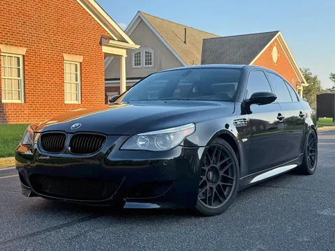 2006 BMW M5 Sedan 4D