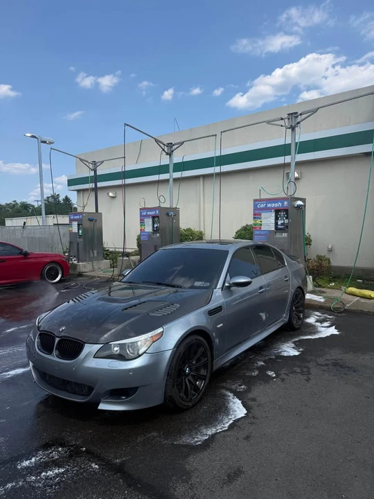 2006 BMW E60 M5 - Image 2 of 5