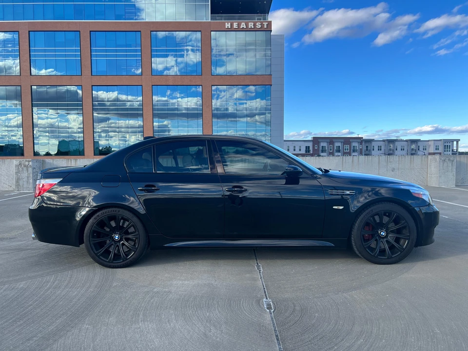 2006 BMW E60 M5 - Image 25 of 31