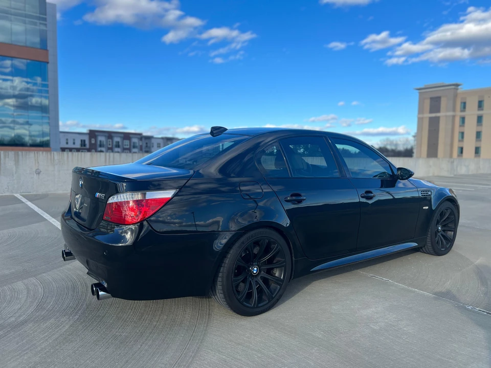 2006 BMW E60 M5 - Image 23 of 31