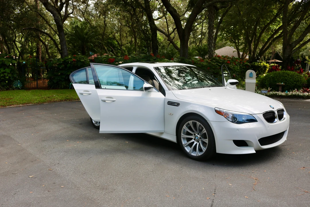 2006 BMW E60 M5 - Image 13 of 31