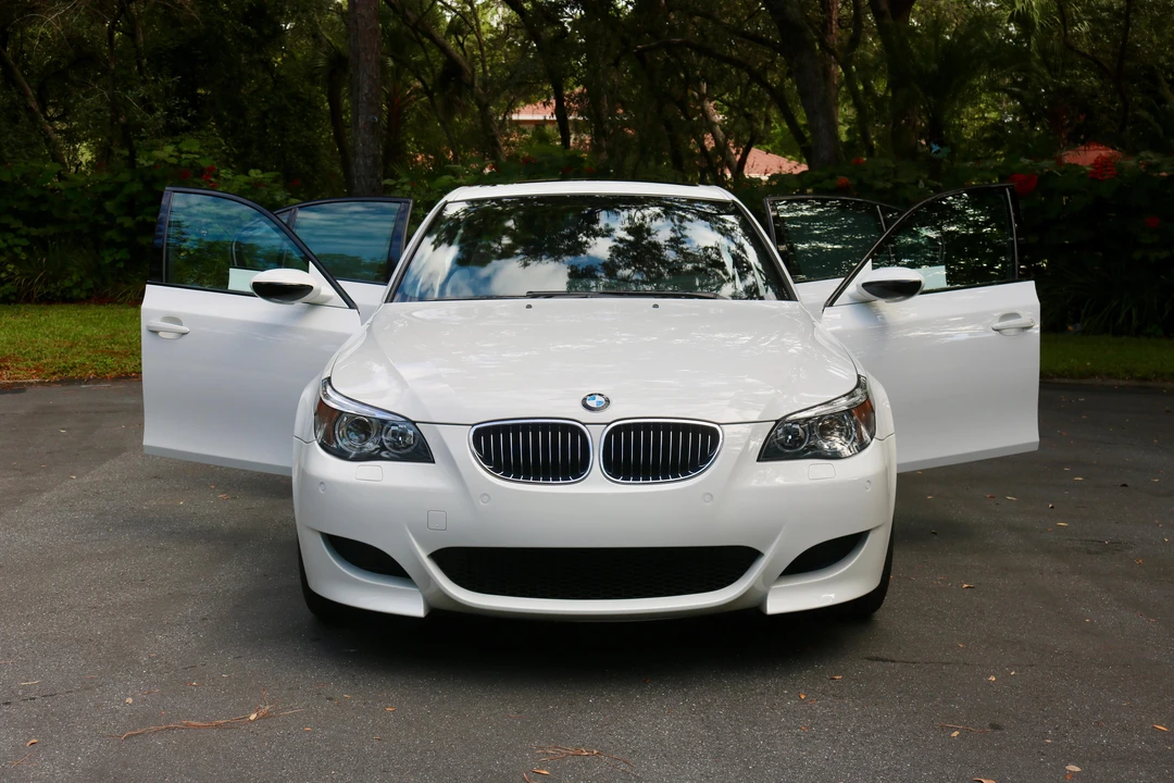 2006 BMW E60 M5 - Image 14 of 31