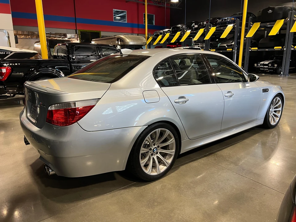 2006 BMW E60 M5 - Image 19 of 31