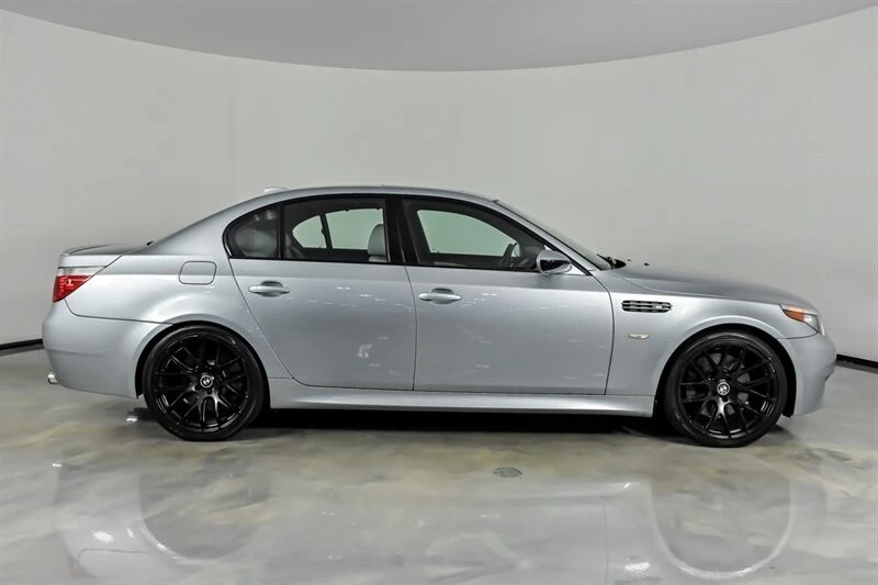 2006 BMW E60 M5 - Image 11 of 31