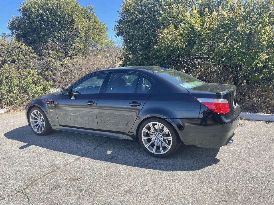 2006 BMW E60 M5 - Image 17 of 31