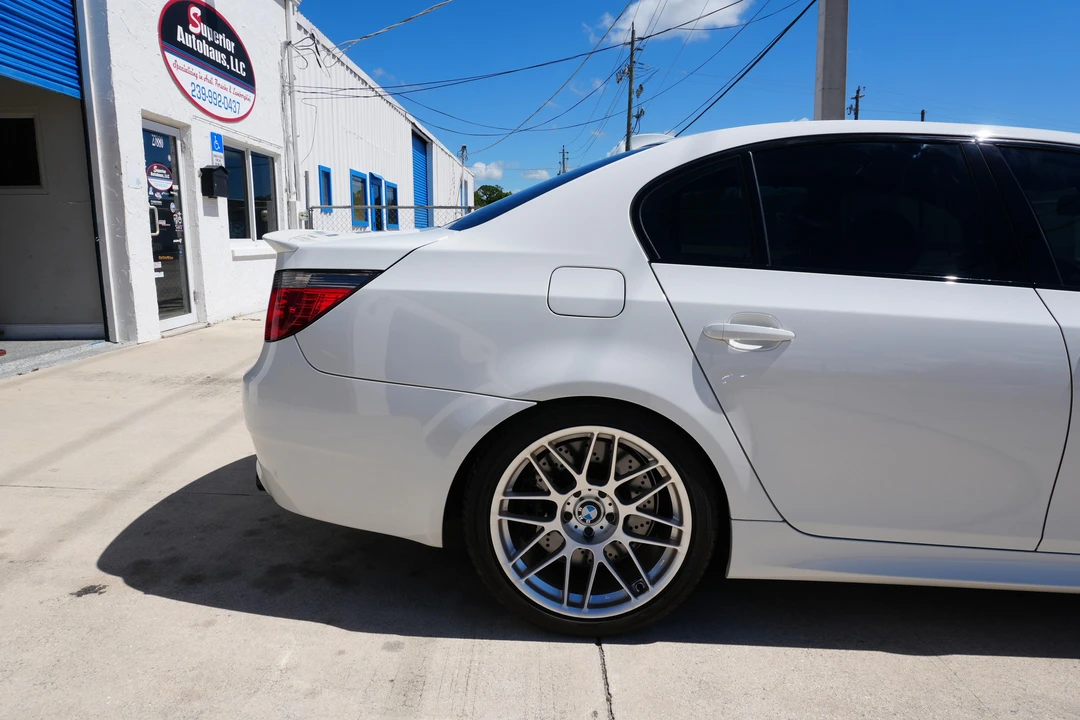 2006 BMW E60 M5 - Image 17 of 31