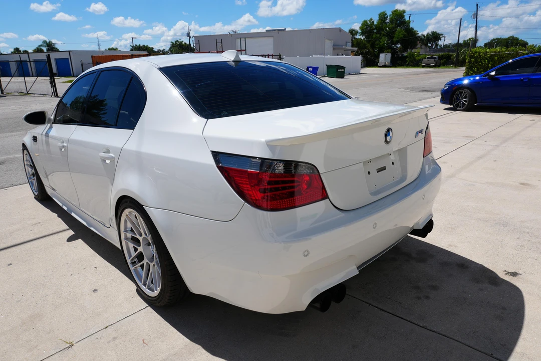 2006 BMW E60 M5 - Image 10 of 31
