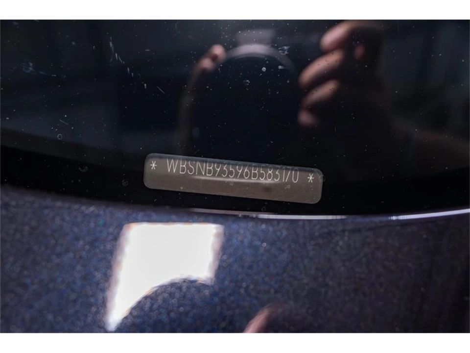2006 BMW E60 M5 - Image 15 of 31