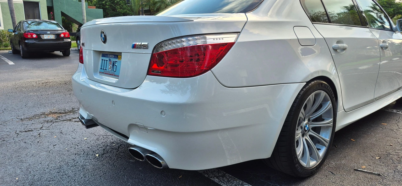 2006 BMW E60 M5 - Image 14 of 31