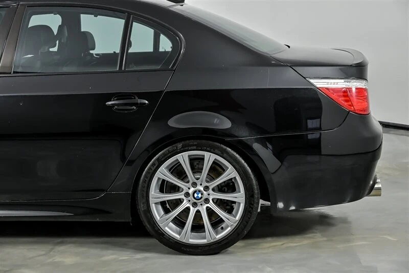 2006 BMW E60 M5 - Image 9 of 21