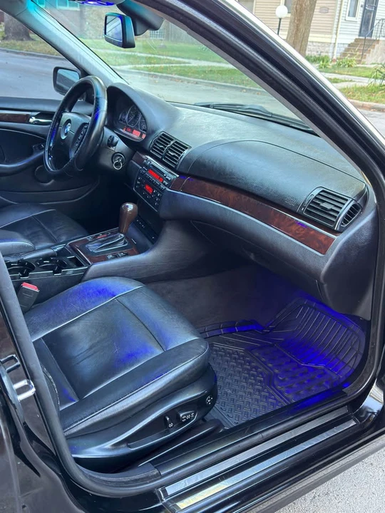 2006 BMW E90 3 Series Sedan - Image 2 of 17