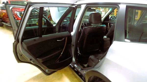 2006 BMW E83 X3 - Image 5 of 21