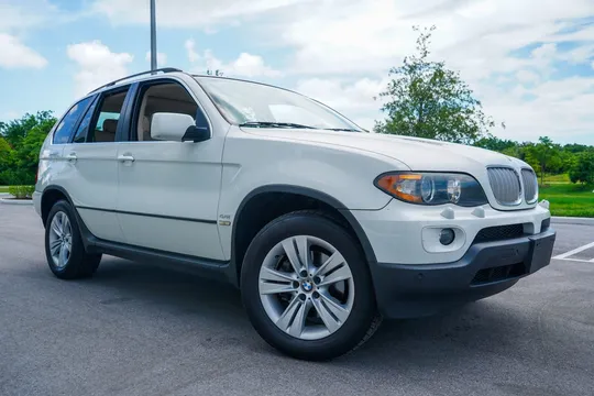 2006 BMW X5 4.4i