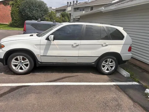 2006 BMW X5 xDrive40i Sport Utility 4D
