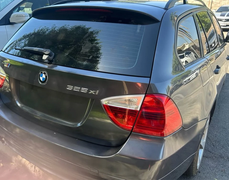 2006 BMW E90 3 Series Sedan - Image 2 of 19