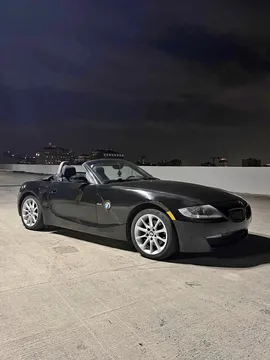 2006 BMW Z4 3.0i Roadster 2D