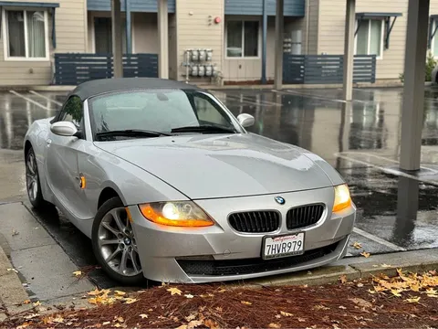 2006 BMW Z4 3.0i Roadster 2D
