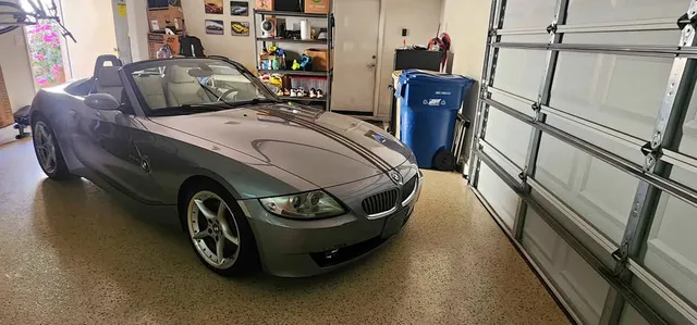 2006 BMW Z4 3.0si Roadster 2D