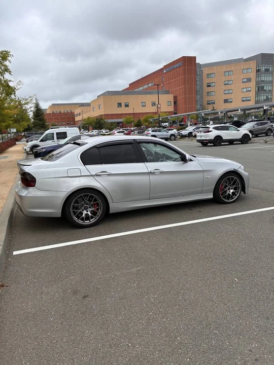 2006 BMW E46 330i & 330Ci - Image 5 of 7