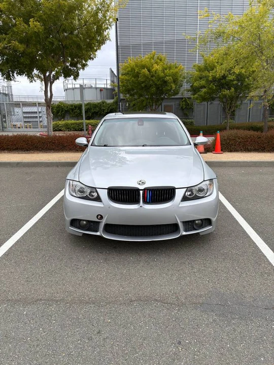 2006 BMW E46 330i & 330Ci - Image 2 of 7