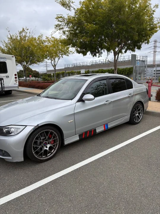 2006 BMW E46 330i & 330Ci - Image 3 of 7