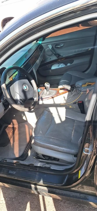 2006 BMW E90 3 Series Sedan - Image 2 of 5