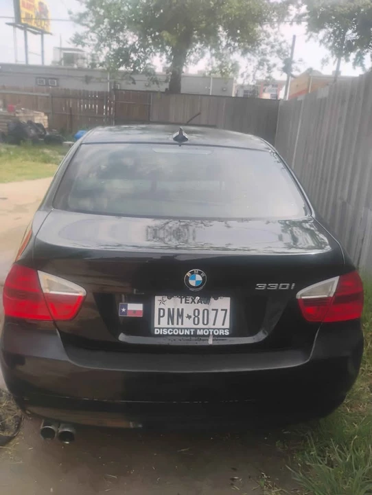 2006 BMW E60 5 Series Sedan - Image 8 of 11