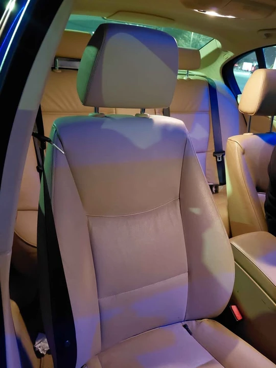 2006 BMW iX - Image 3 of 6