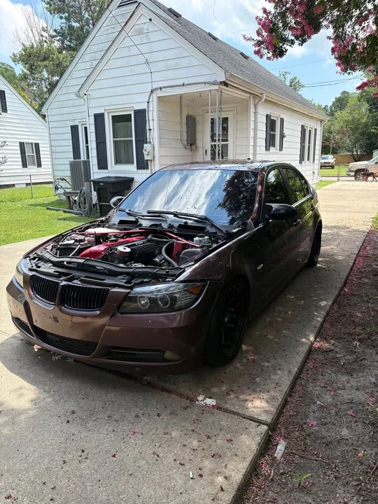 2006 BMW E90 3 Series Sedan - Image 2 of 12