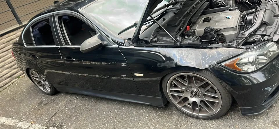 2006 BMW E46 330i & 330Ci - Image 2 of 6