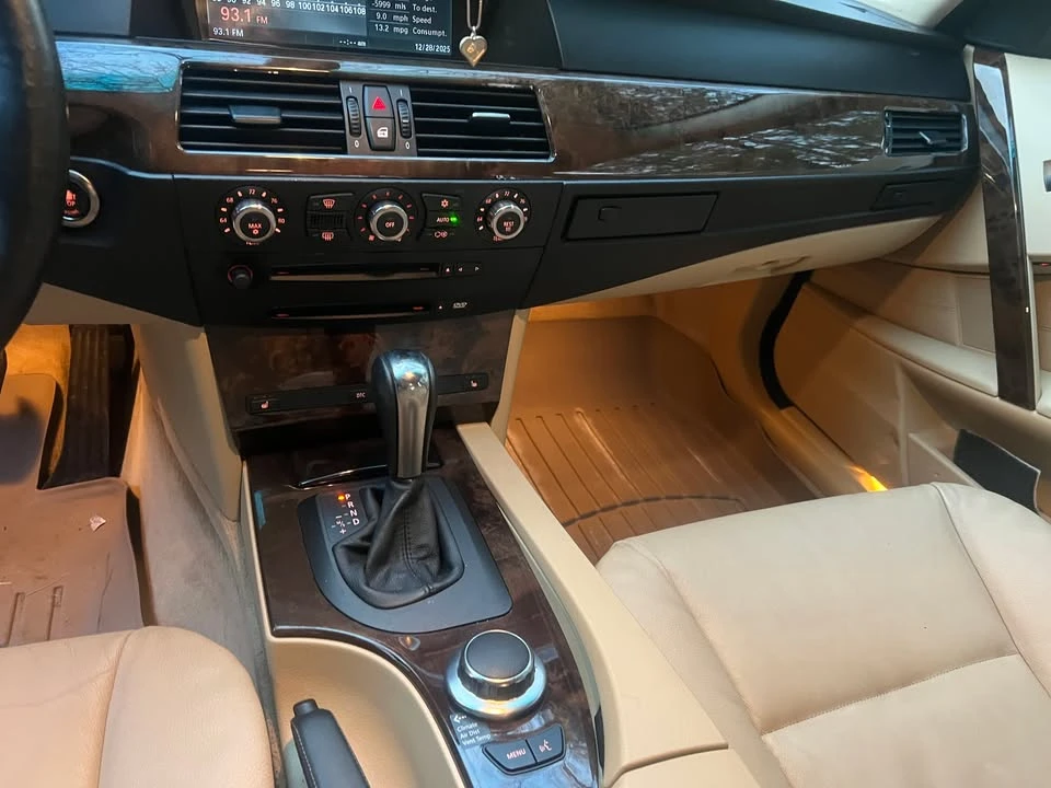2006 BMW E60 5 Series Sedan - Image 12 of 16