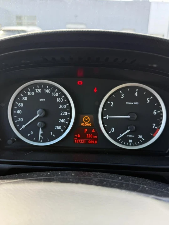 2006 BMW E60 5 Series Sedan - Image 10 of 19
