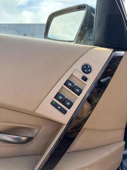2006 BMW E60 5 Series Sedan - Image 16 of 19