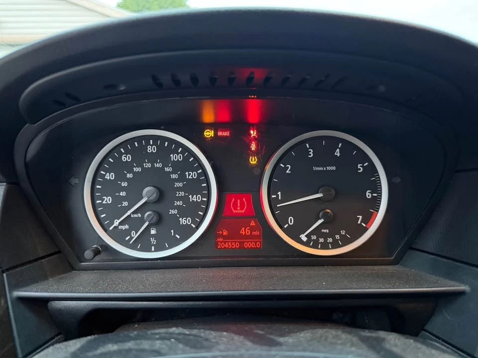 2006 BMW E60 5 Series Sedan - Image 8 of 9