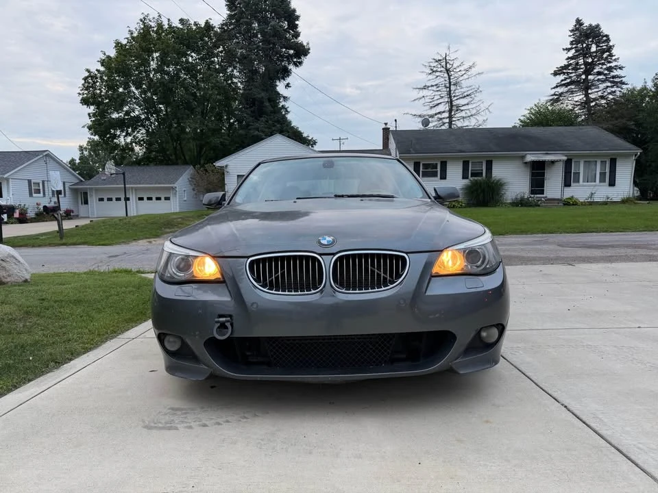 2006 BMW E60 5 Series Sedan - Image 2 of 9