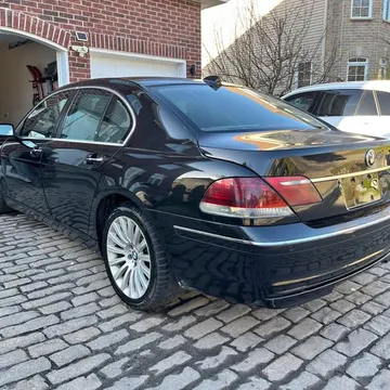 2006 BMW 750i