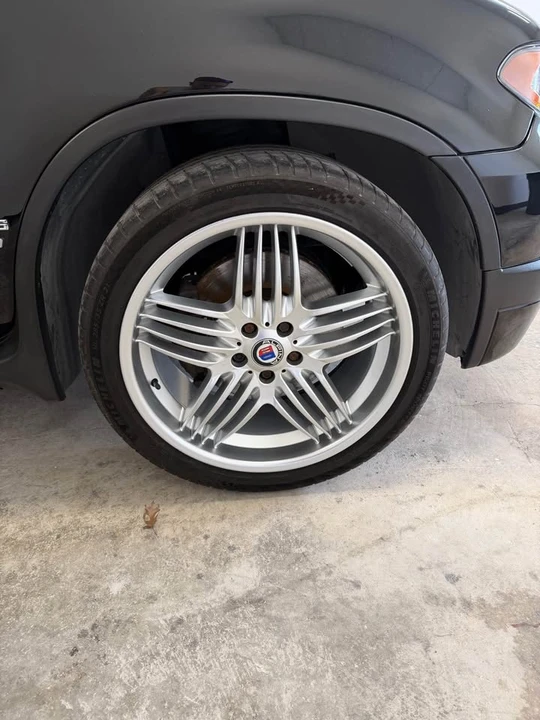 2006 BMW E53 X5 4.6is & 4.8is - Image 8 of 17