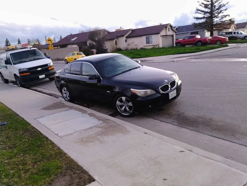 2006 BMW E60 5 Series Sedan - Image 2 of 5