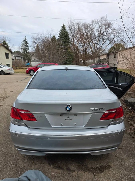 2006 BMW E65/E66 750i & 760i Sedan - Image 3 of 22