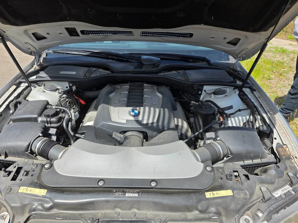 2006 BMW E65/E66 750i & 760i Sedan - Image 16 of 22