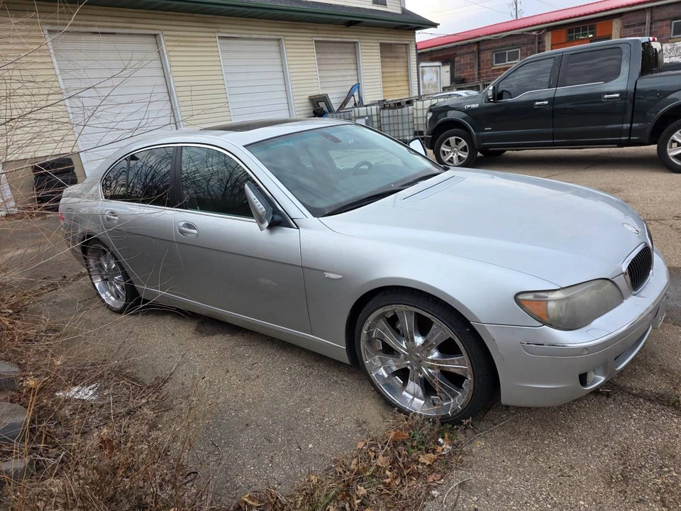 2006 BMW E65/E66 750i & 760i Sedan - Image 6 of 22