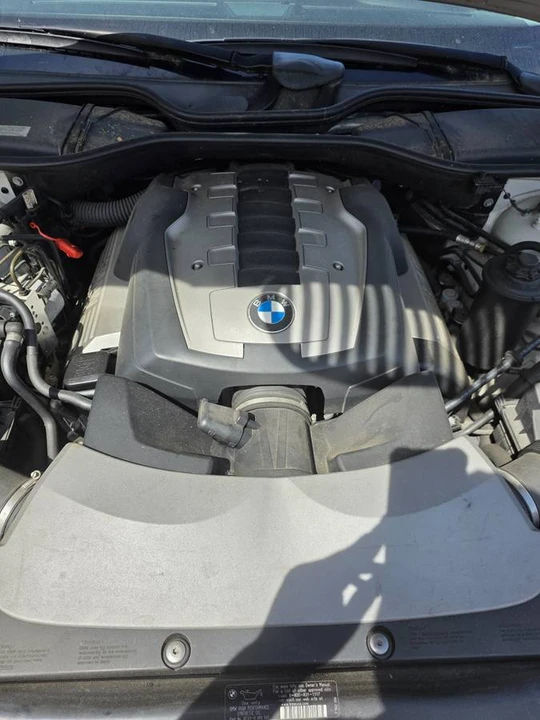 2006 BMW E65/E66 750i & 760i Sedan - Image 14 of 22