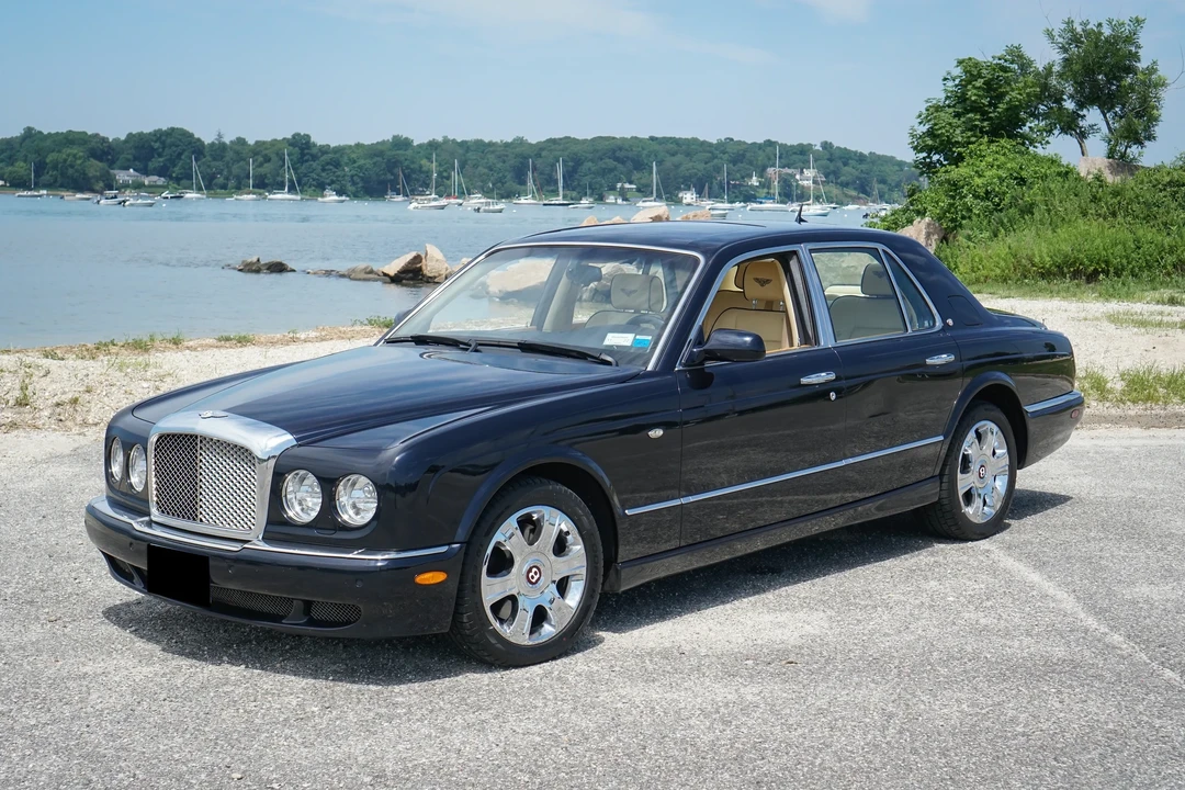 2006 Bentley Arnage R & RL - Image 2 of 6