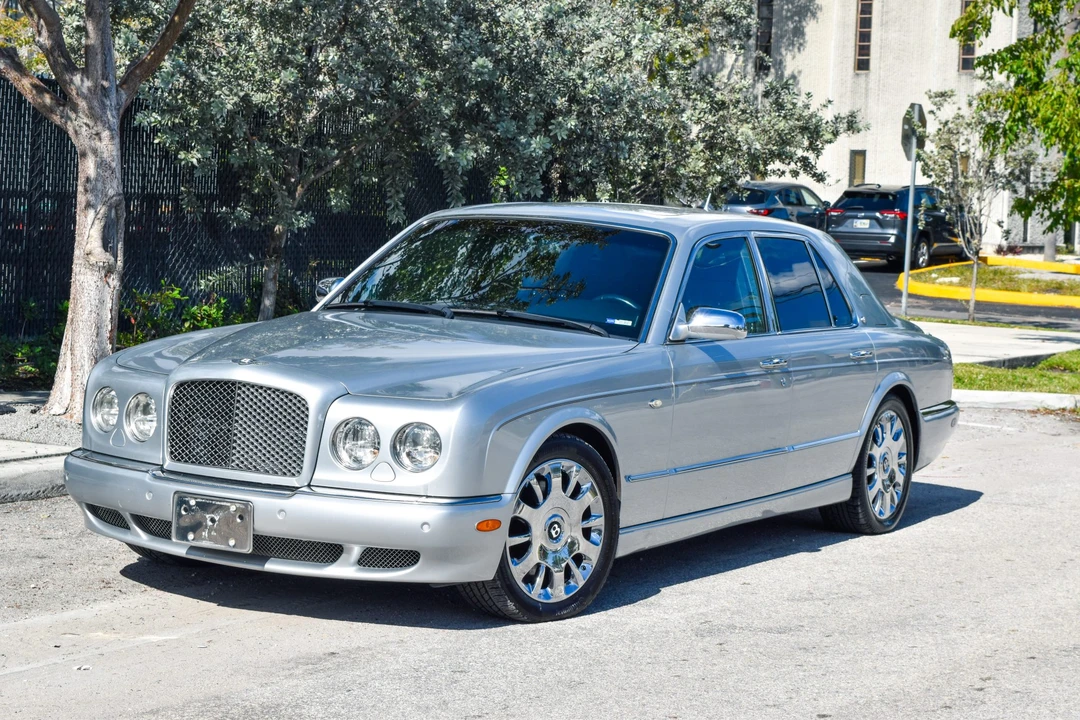 2006 Bentley Arnage R & RL - Image 9 of 31